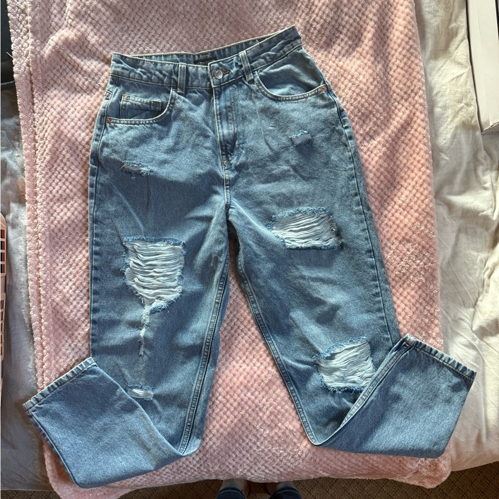 PrettyLittleThing Light Blue Straight Leg Jeans